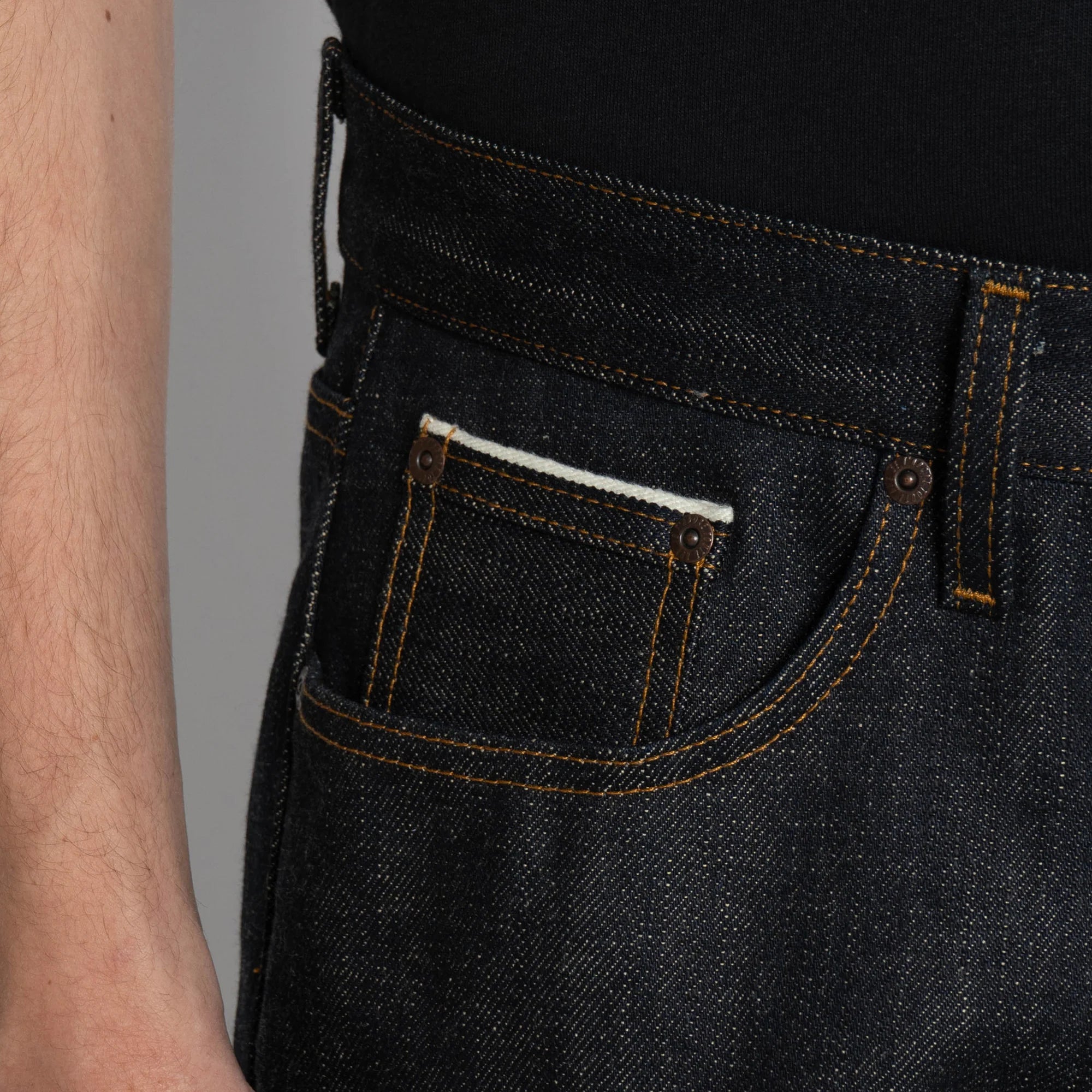 STRONG GUY / HARIONAGO SELVEDGE