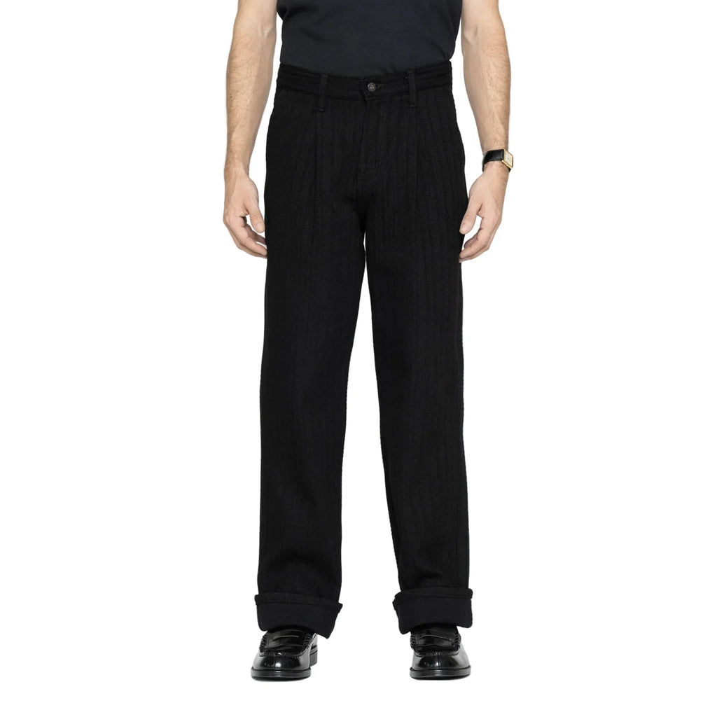 PLEATED TROUSER / SUGIAYA