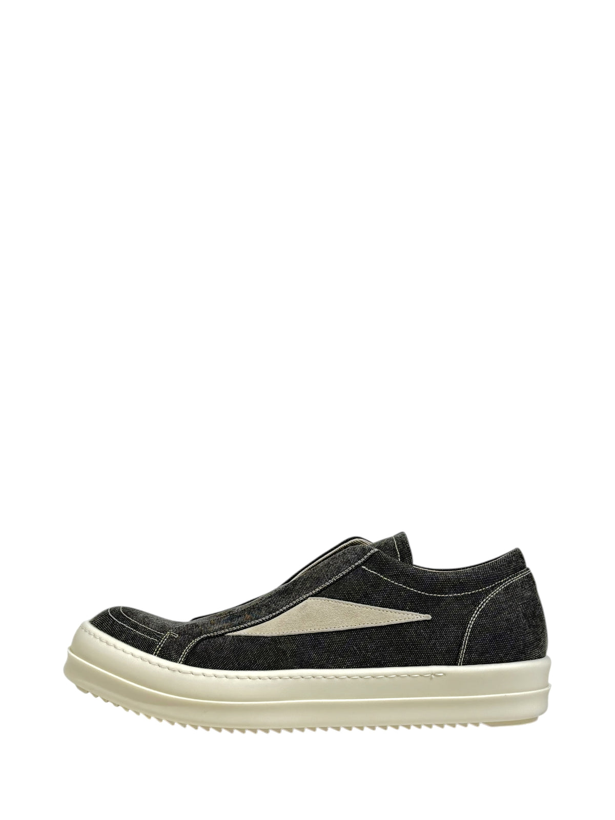 LACELESS SNEAKS