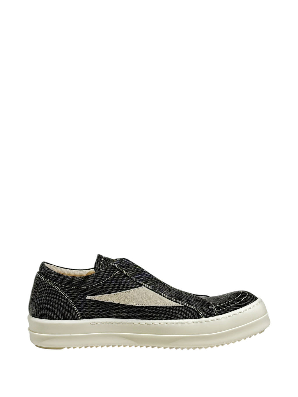 LACELESS SNEAKS
