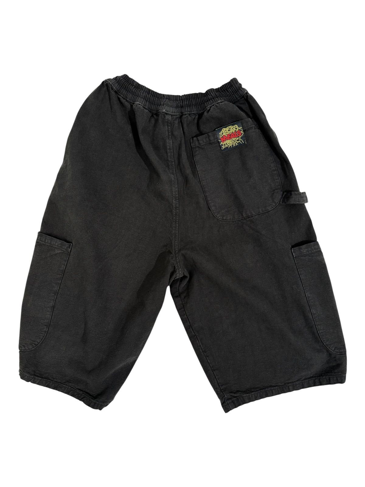 WAITER SHORT / CARBON