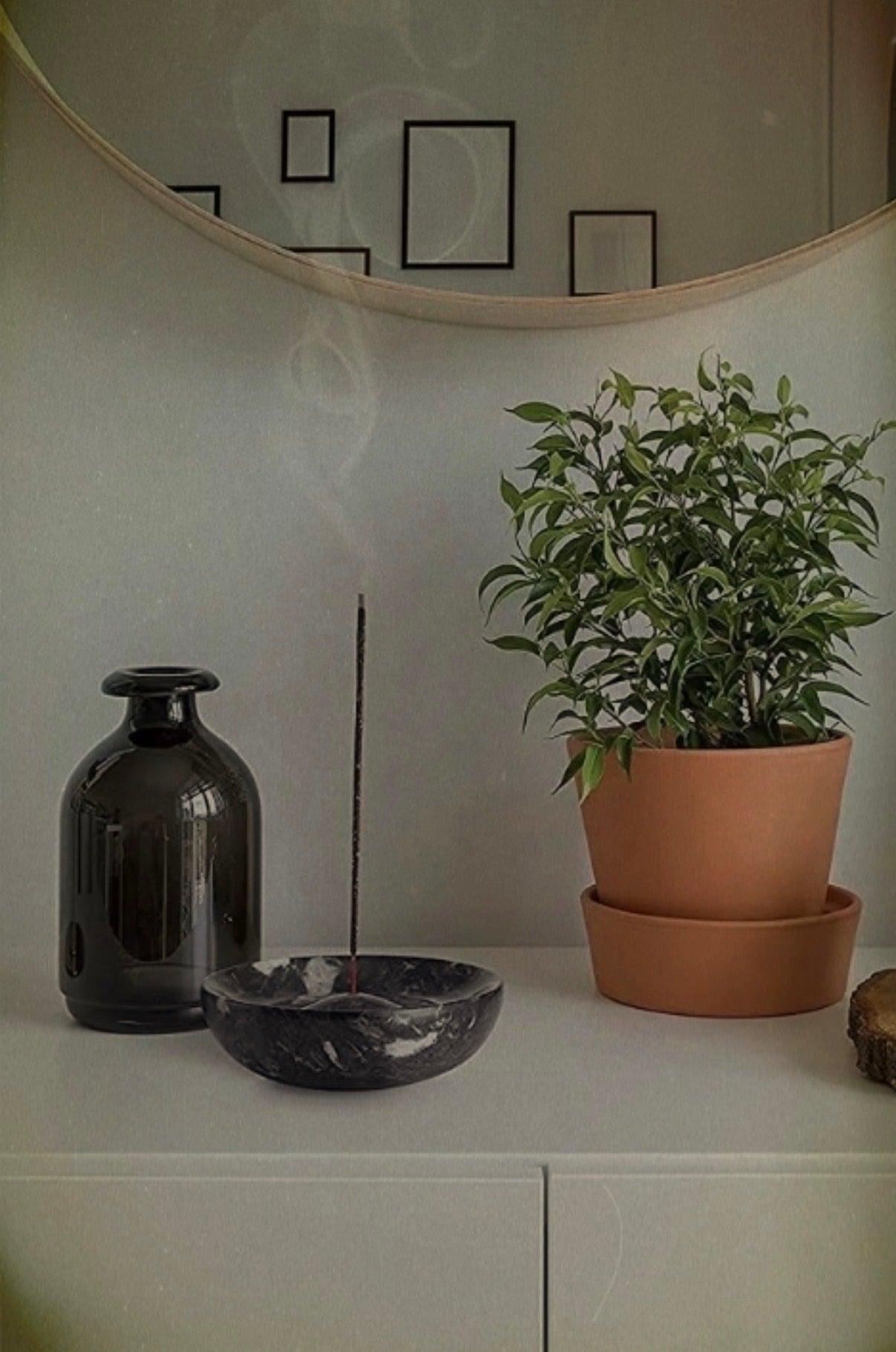 MARBLE INCENSE HOLDER