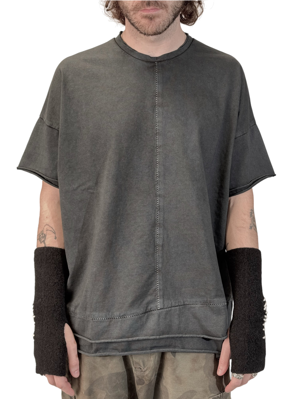 CENTER SEAM BOX TEE