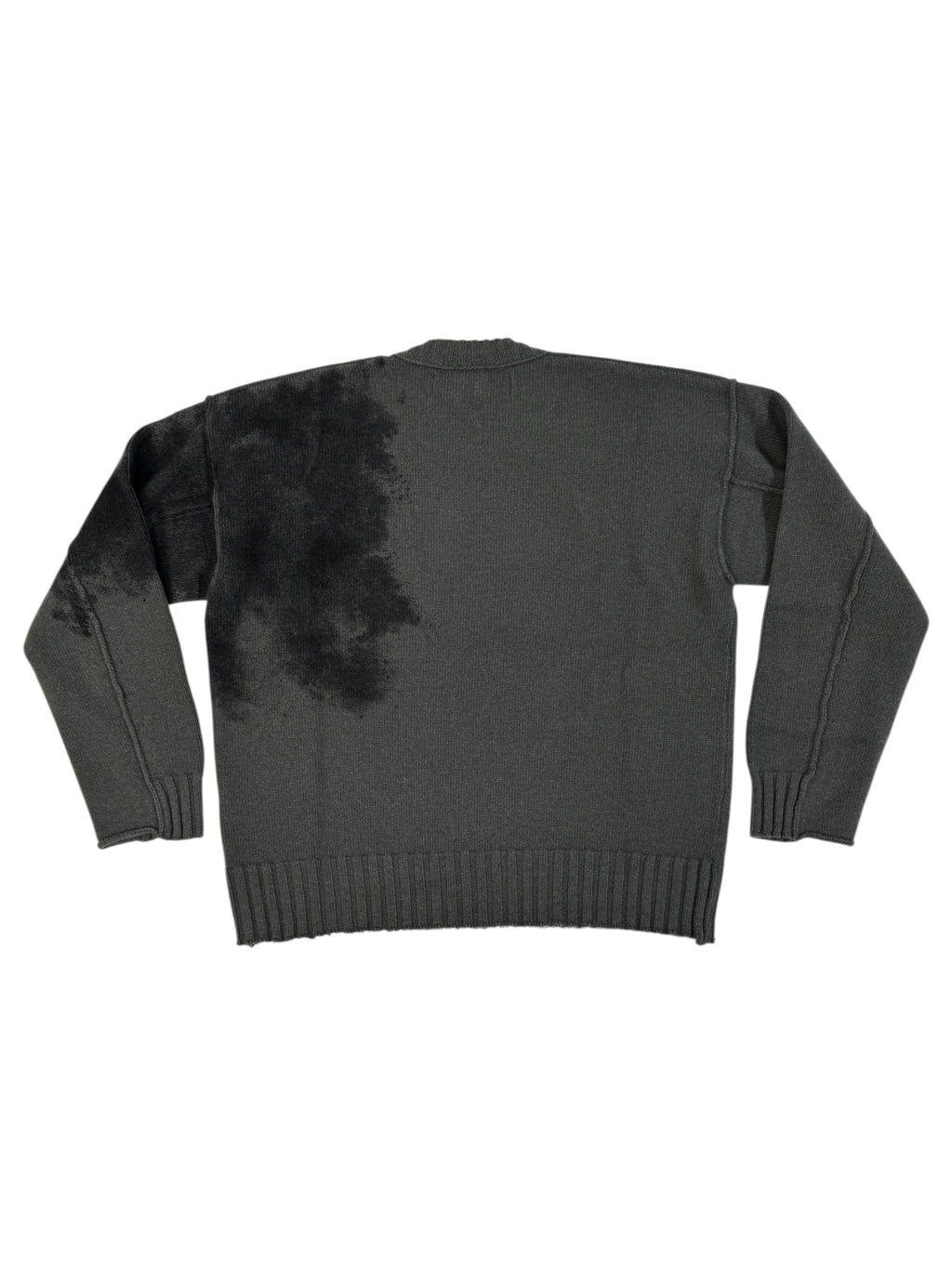 CLOUDY SWEATER
