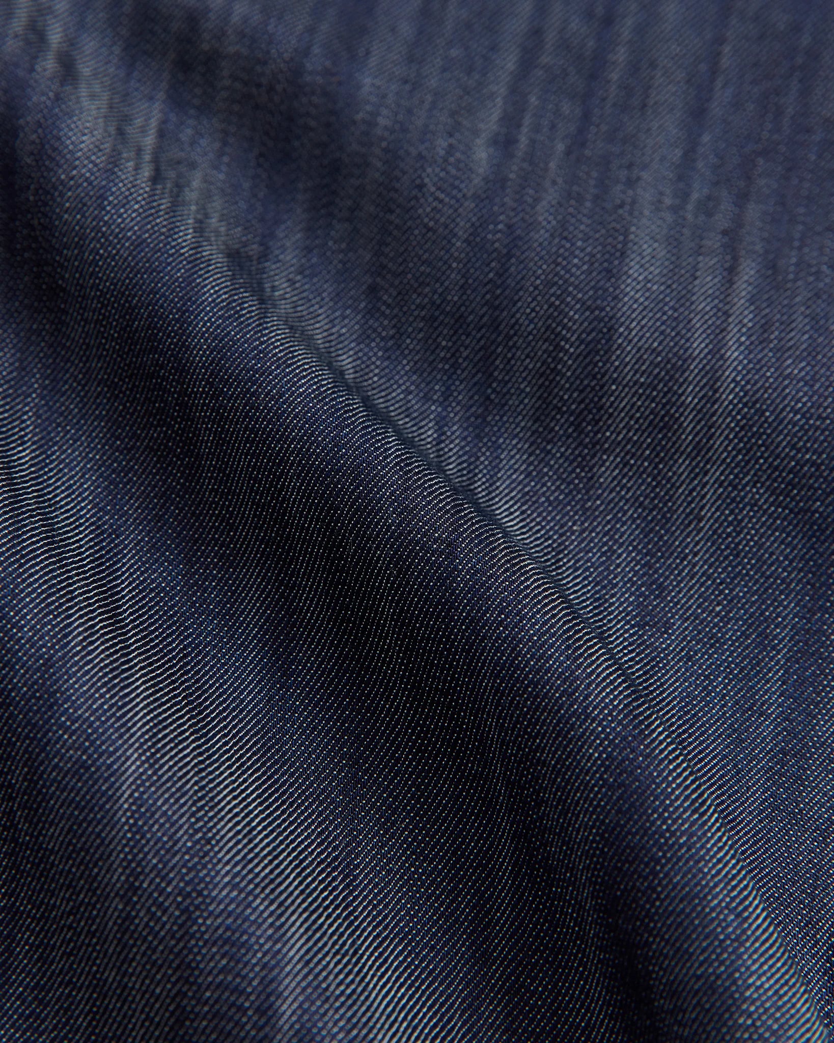 FEATHERWEIGHT DENIM SHIRT
