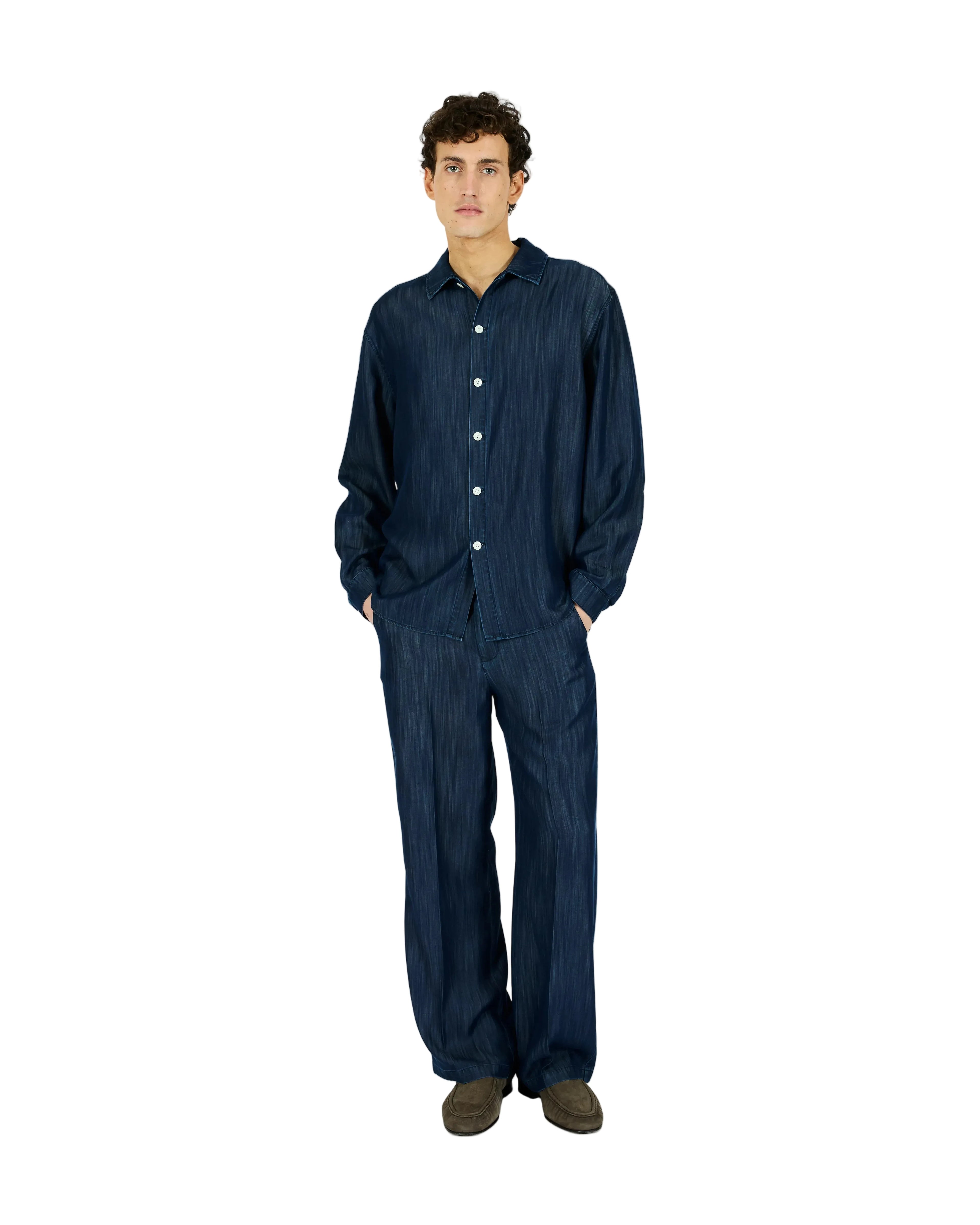 FEATHERWEIGHT DENIM SHIRT