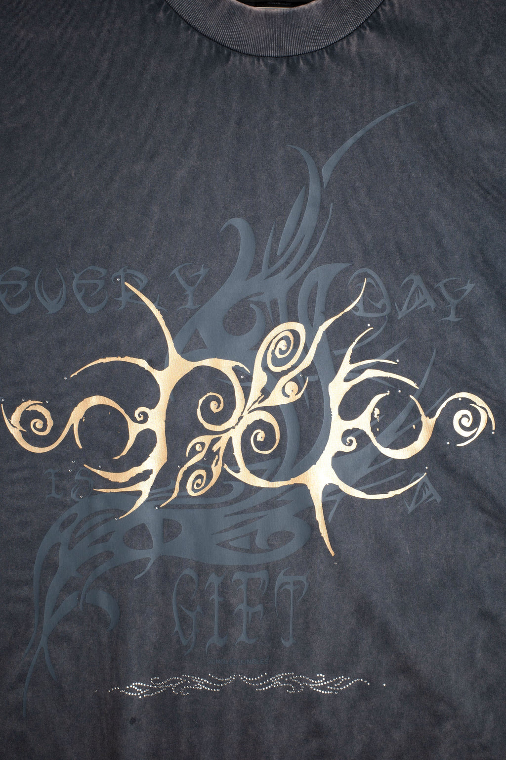 TRIBAL GIFT