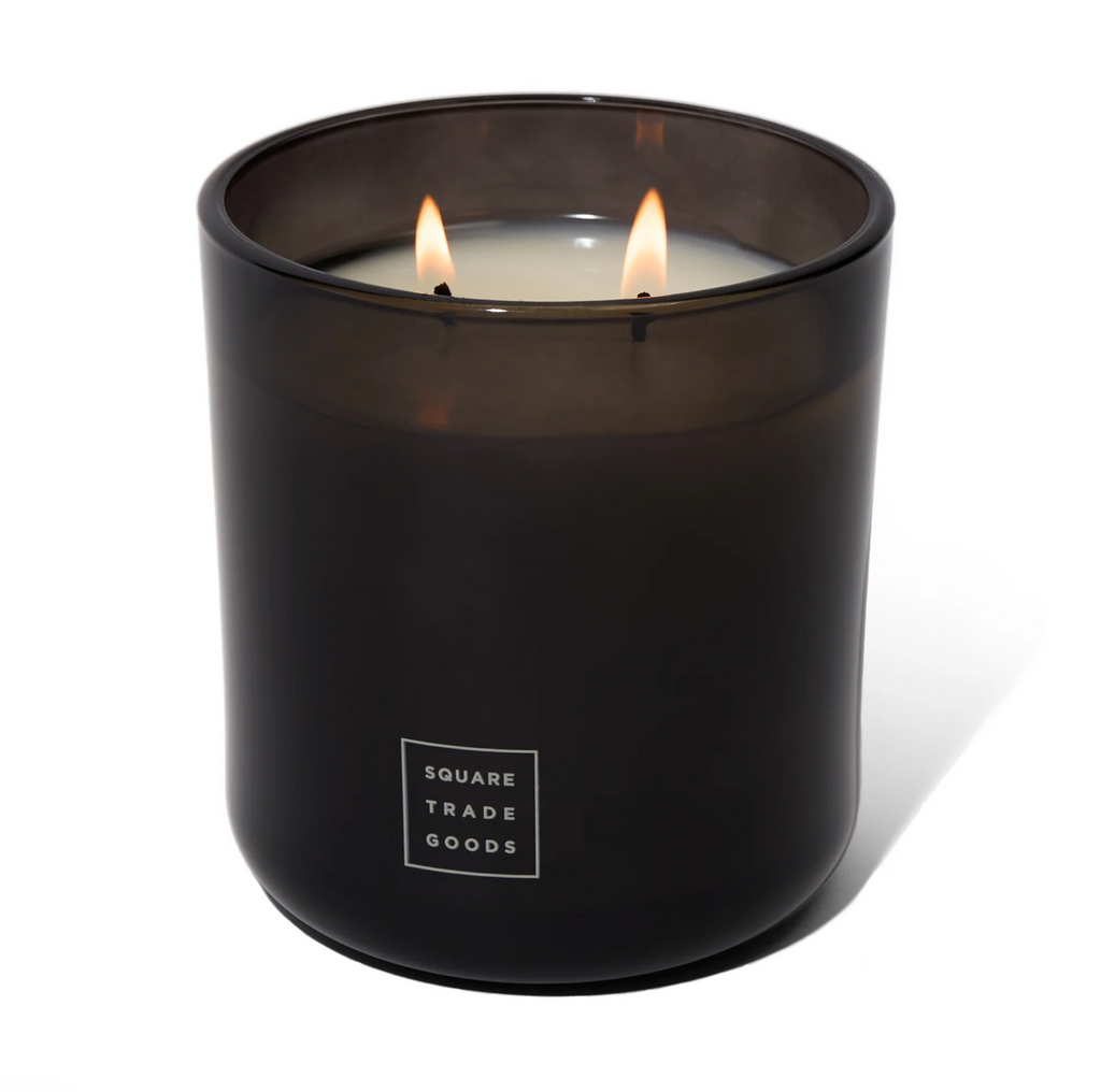 GOLDEN CEDAR CANDLE