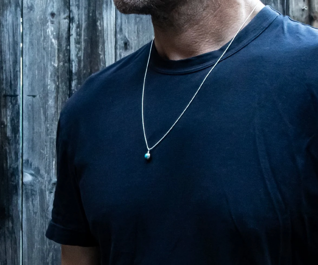 BALANCED PENDANT
