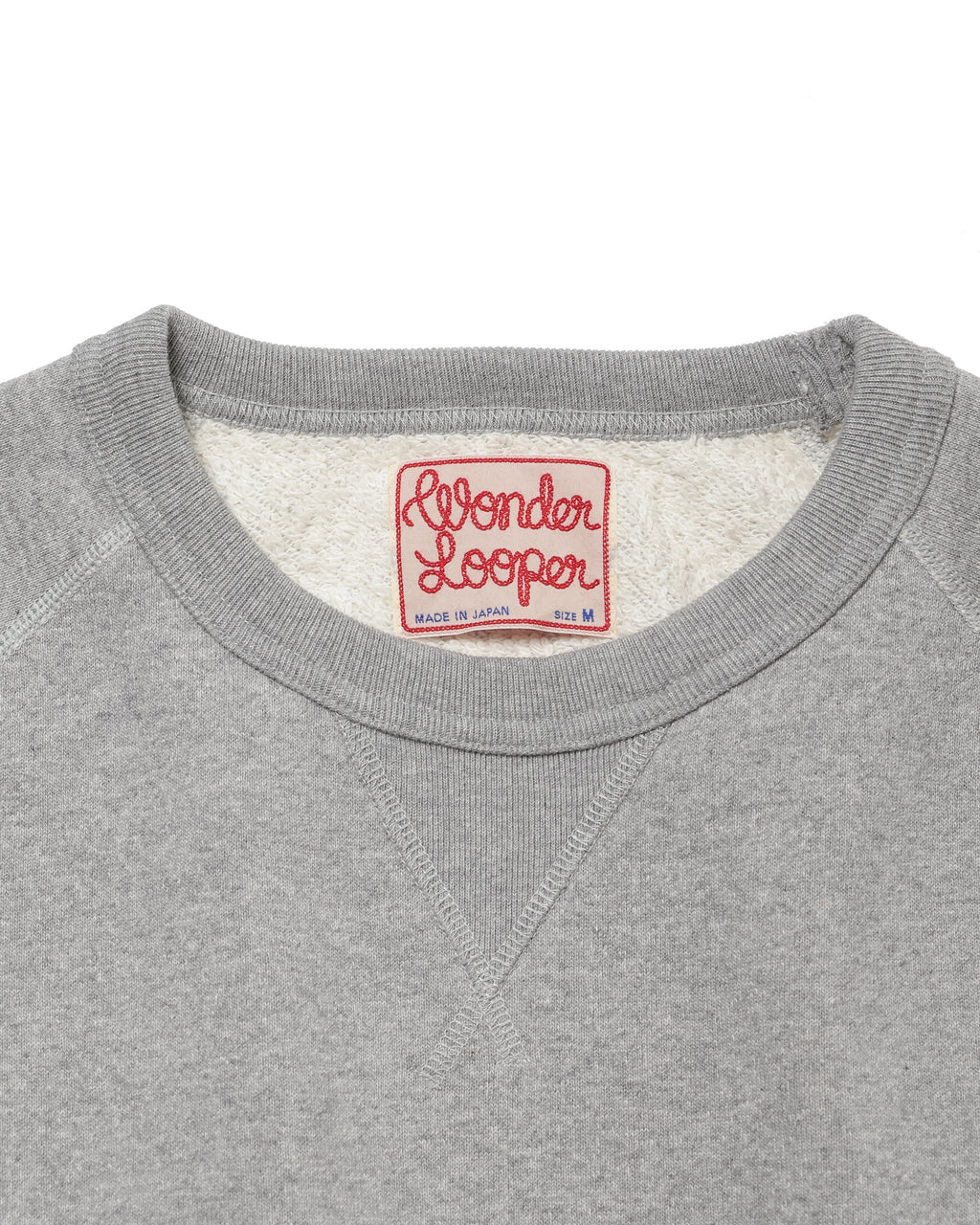 HEAVYWEIGHT CREWNECK