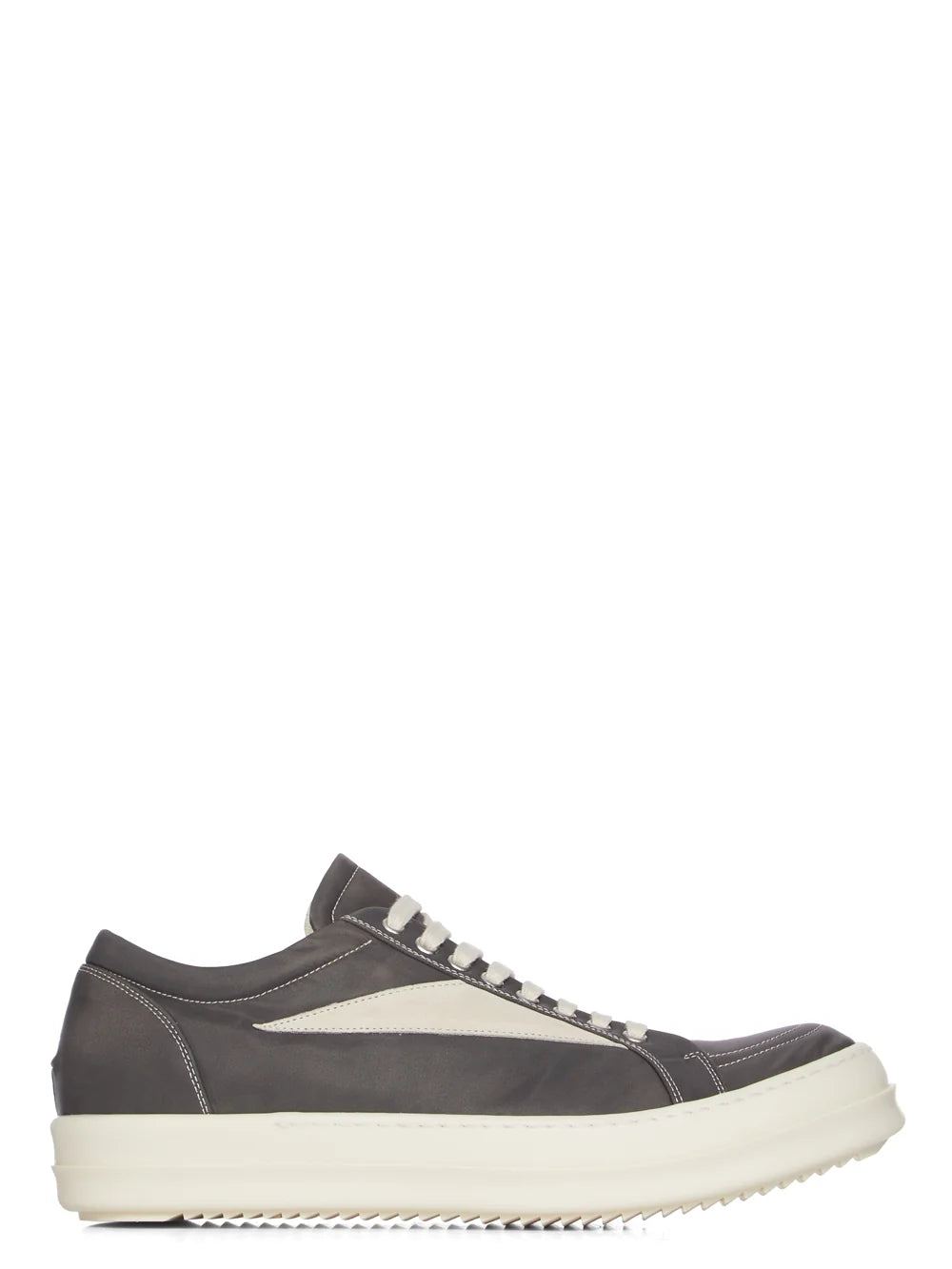 VINTAGE SNEAKS